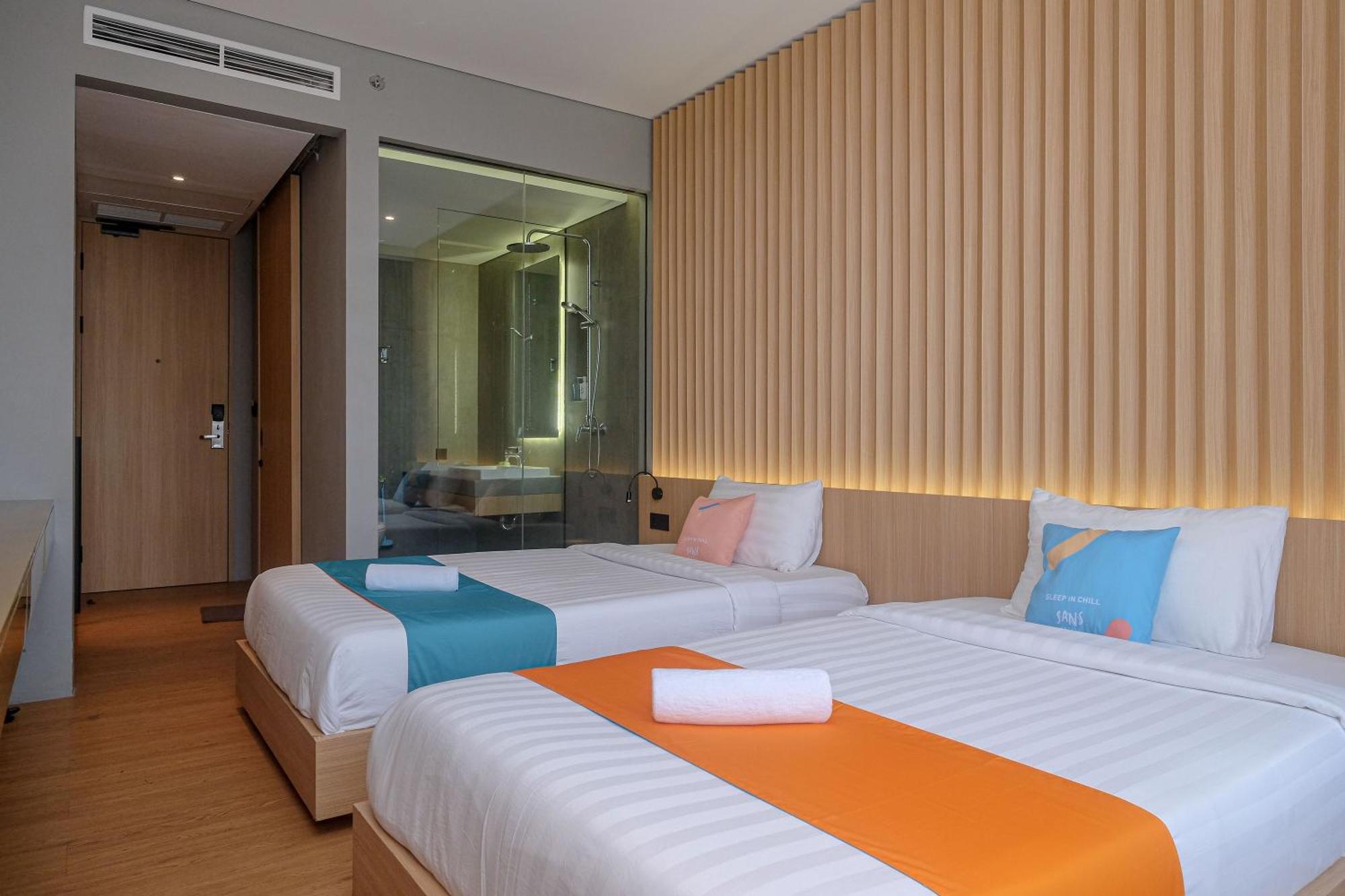 Sans Hotel Rg Living Jogja By Reddoorz Pakualaman Esterno foto