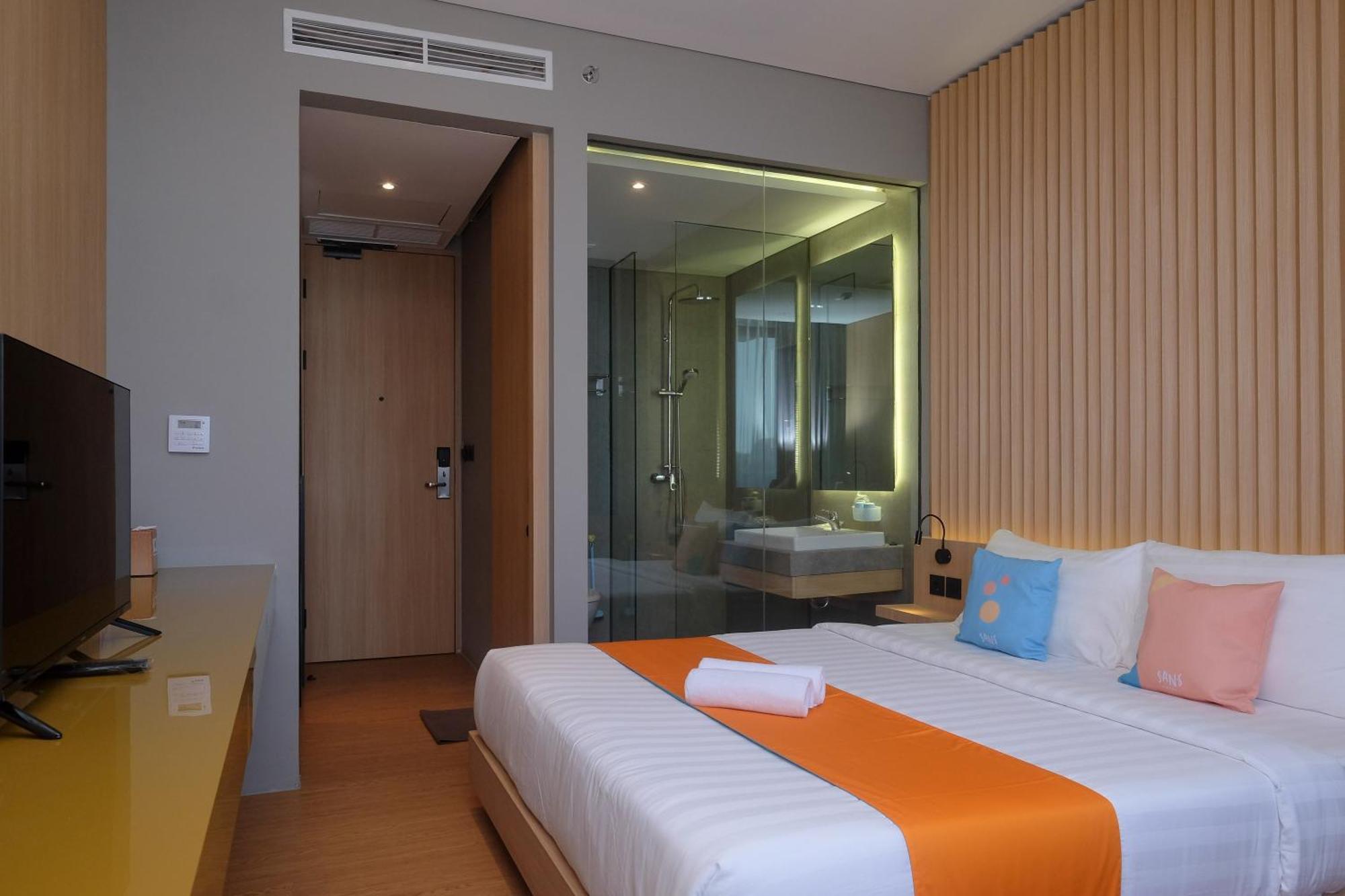 Sans Hotel Rg Living Jogja By Reddoorz Pakualaman Esterno foto